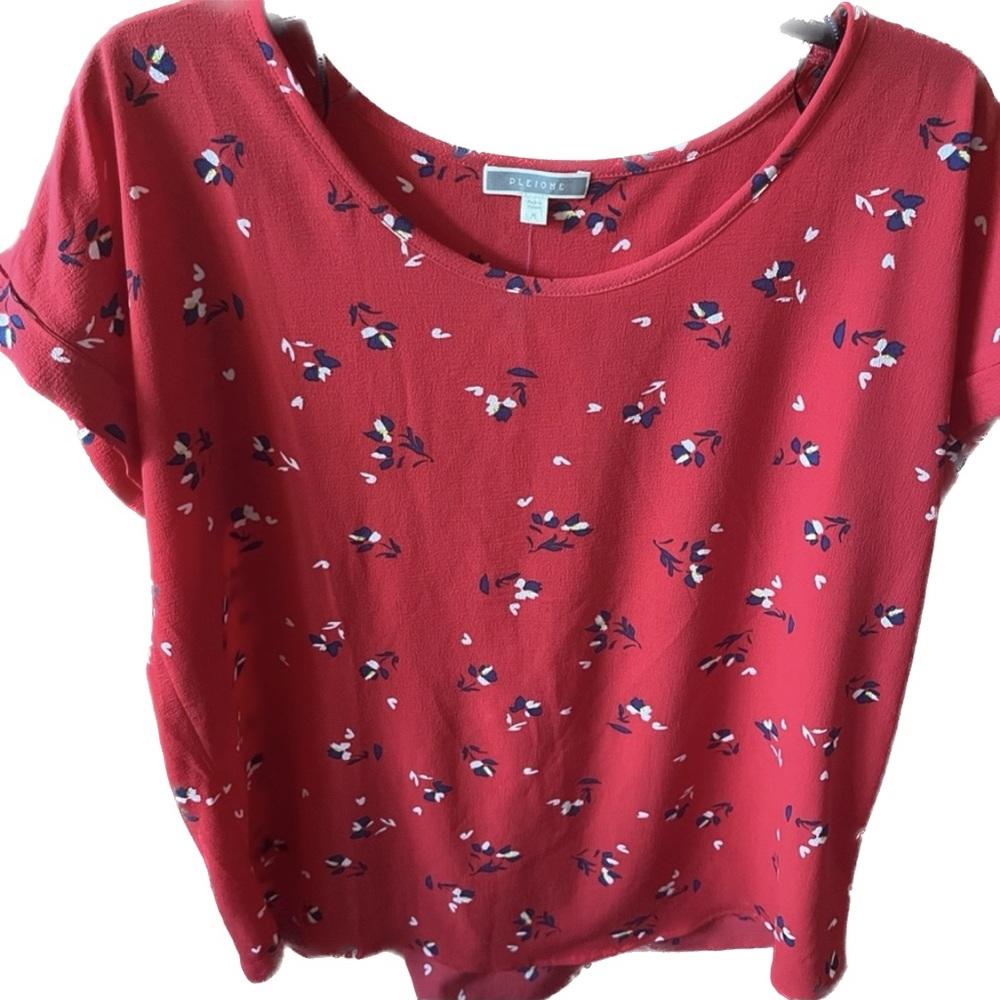 Red floral flowy blouse